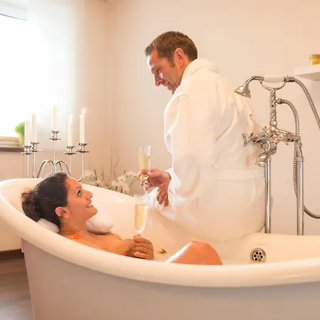 Brauers Landarthotel Gmbh Daun