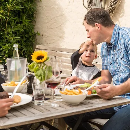 Brauers Landarthotel Gmbh 3* Daun