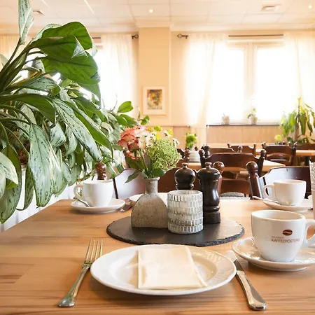 Brauers Landarthotel Gmbh Hotell Daun