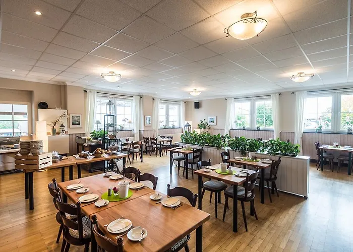 Brauers Landarthotel Gmbh מלון 3*