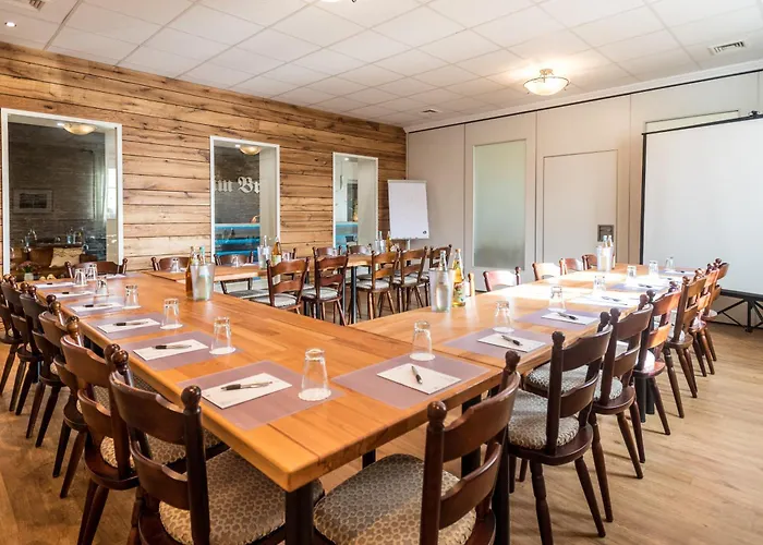 Brauers Landarthotel Gmbh דאון