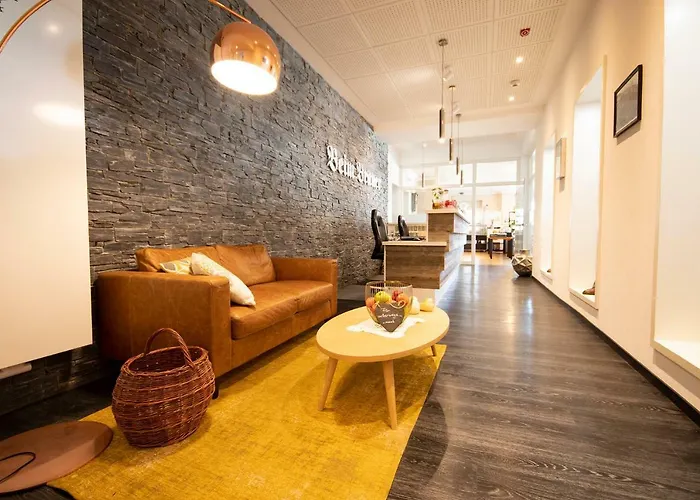 Brauers Landarthotel Gmbh דאון