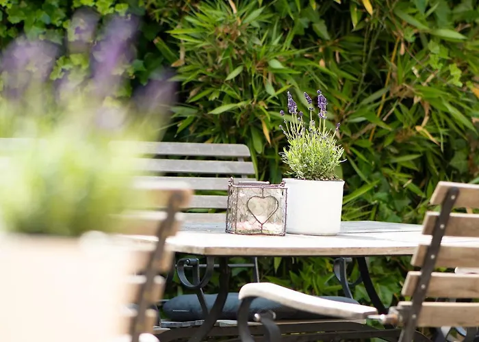 Brauers Landarthotel Gmbh דאון